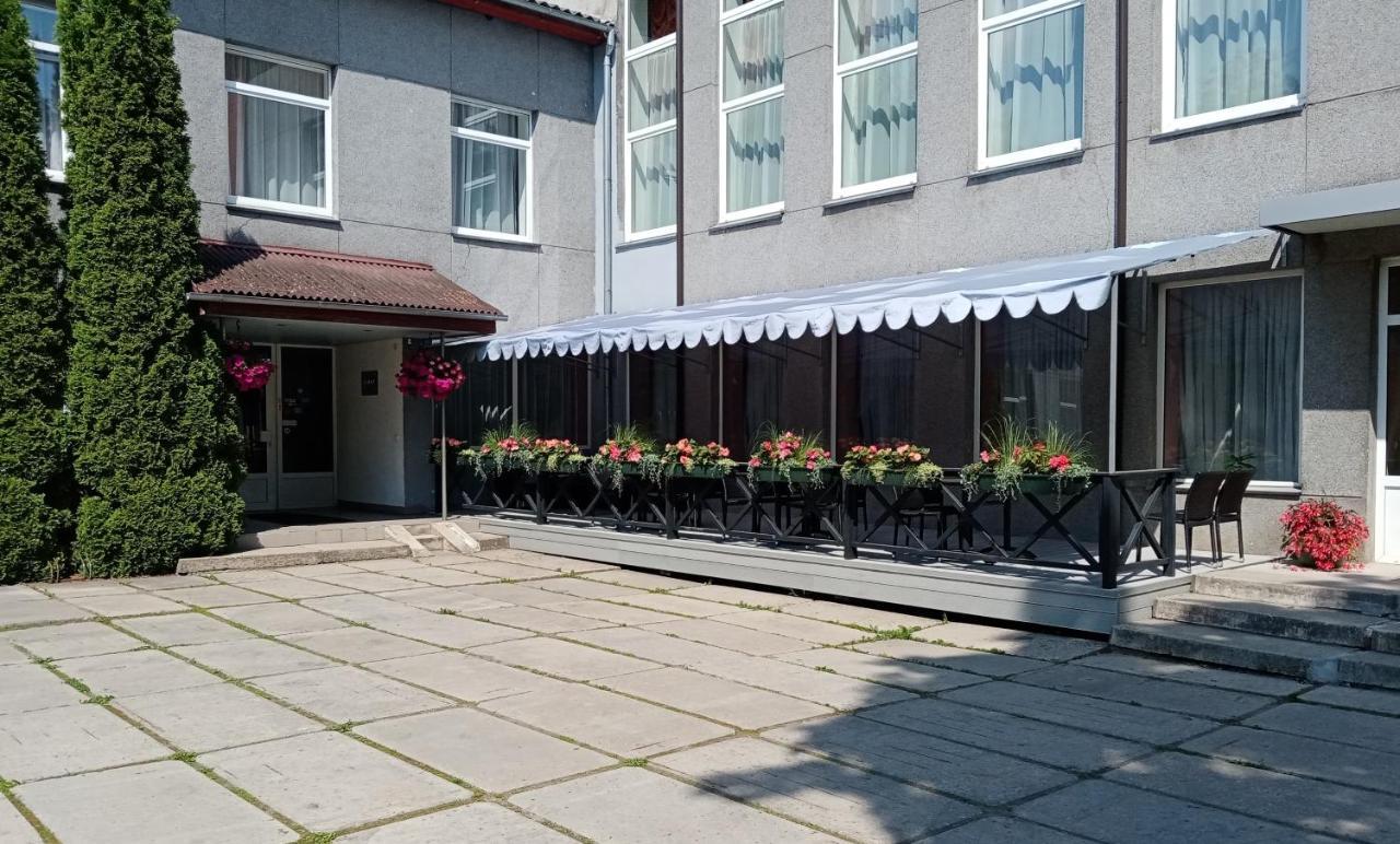 Gamma Hotel Livani Exterior photo